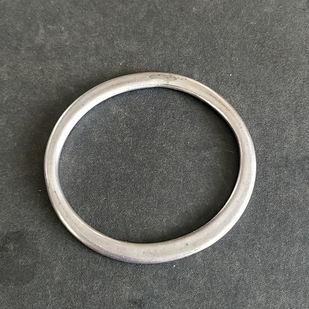 Nice Sterling handmade bangle